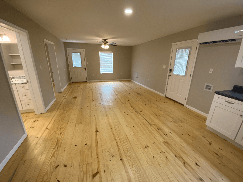 Atmore House: 80 Redwood Lane
