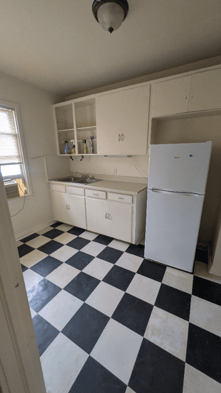Baton Rouge Apartment: 2225 Wisteria St