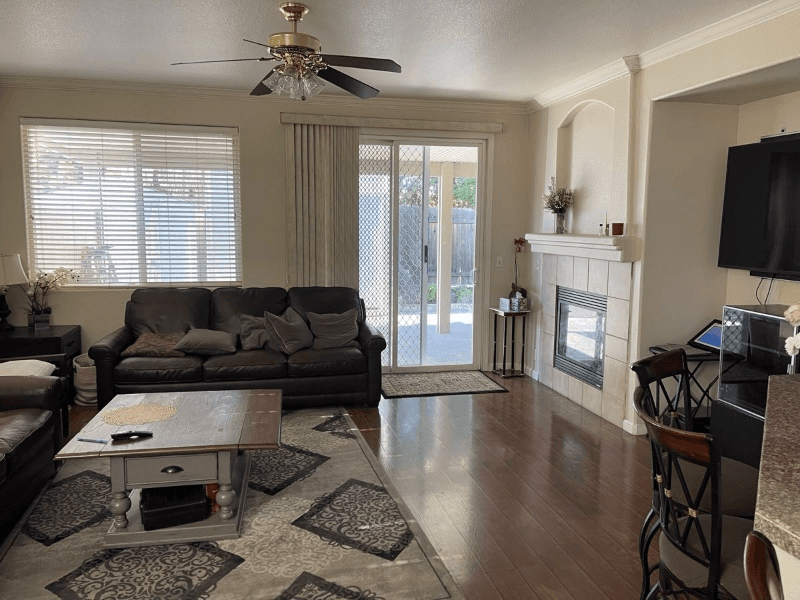 Antelope Single Room: 56 Ridgepoint Drive