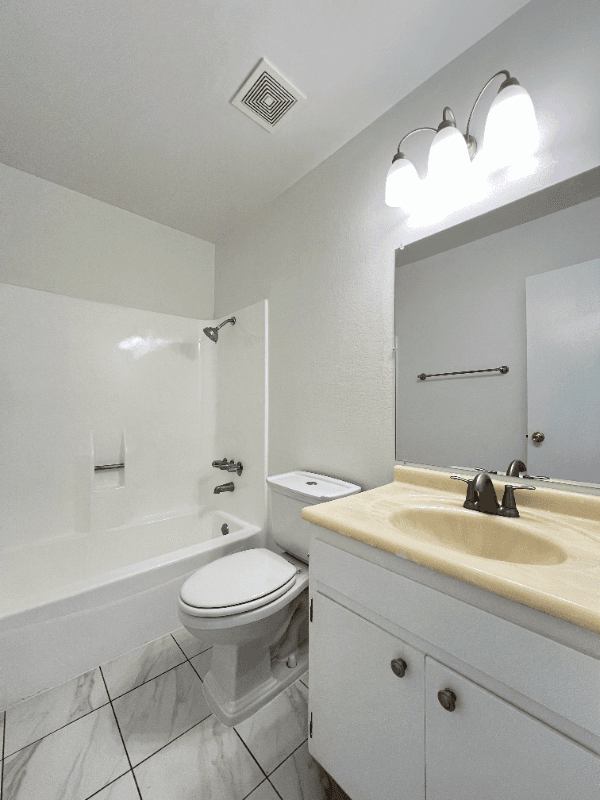 Van Nuys Apartment: 14650 Saticoy Street
