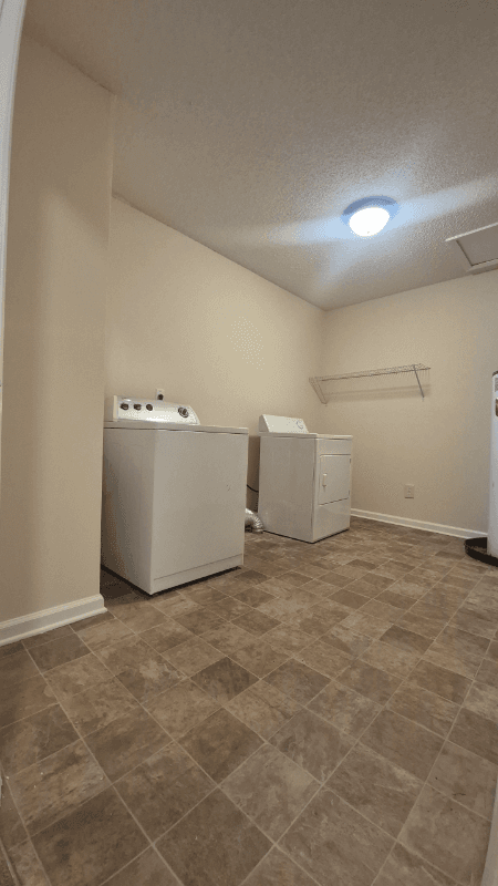 Greenville Condo: 320 Brownlea Dr.