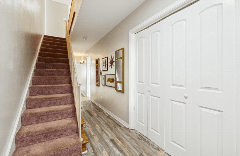 Metairie Townhome: 4001 Georgetown Dr