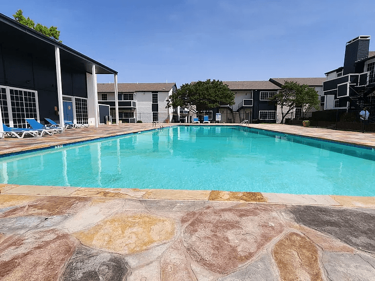 Dallas Apartment: 13740 Montfort Dr