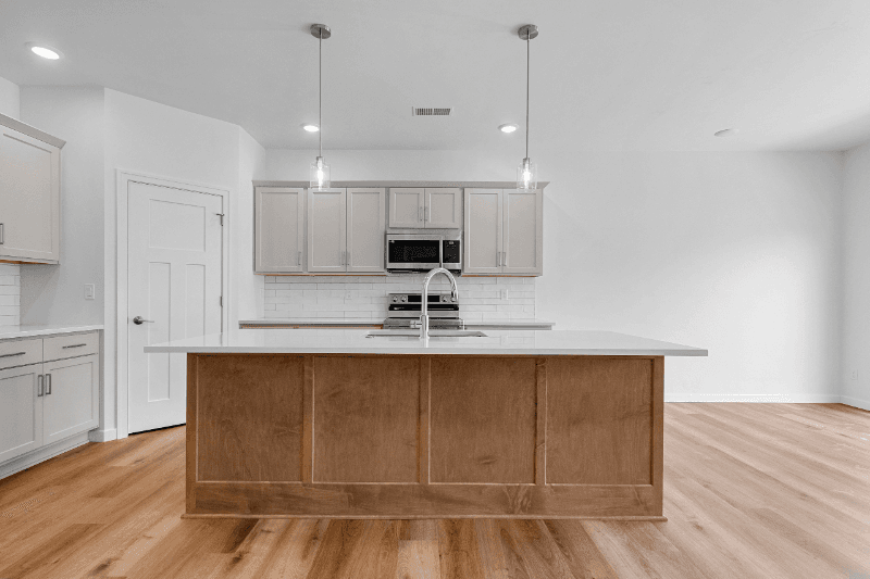 Green Bay Townhome: 2716 Saffron Pl