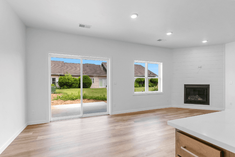 Green Bay Townhome: 2716 Saffron Pl