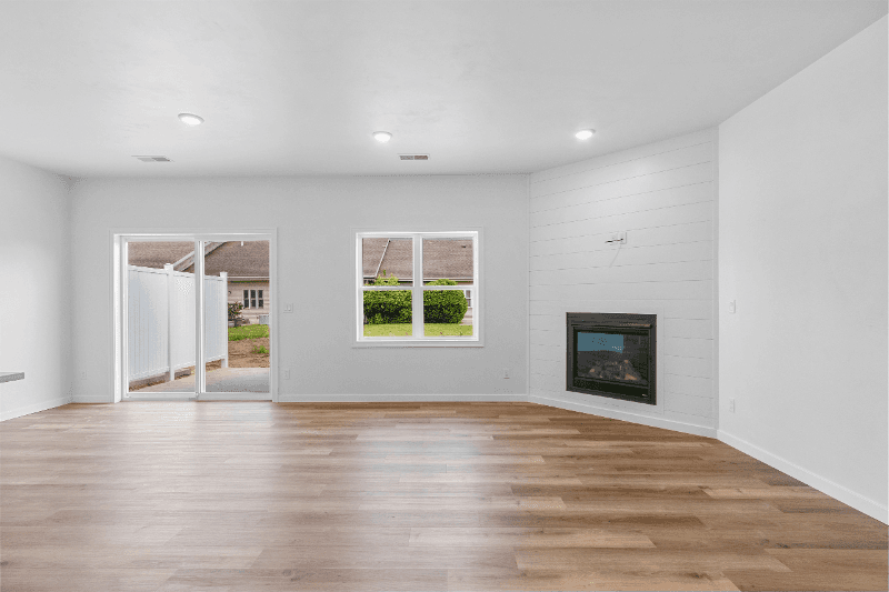 Green Bay Townhome: 2716 Saffron Pl