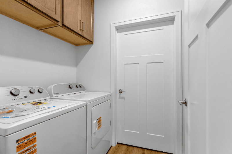 Green Bay Townhome: 2716 Saffron Pl