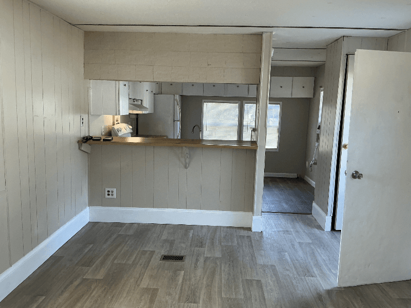 Lamar Other: 619 Prosperity Drive