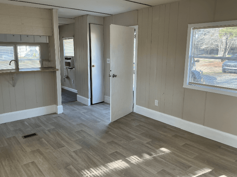 Lamar Other: 619 Prosperity Drive