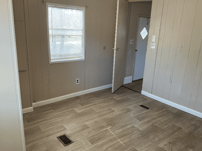 Lamar Other: 619 Prosperity Drive
