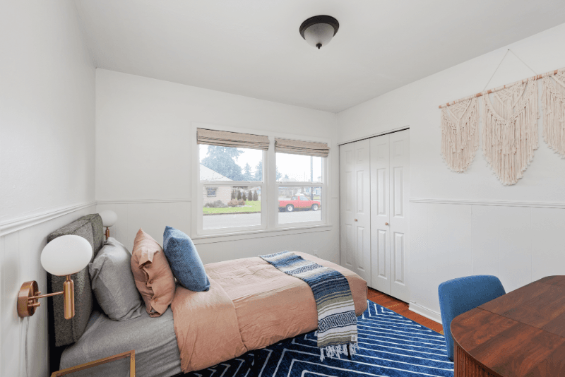 Vancouver House: 2402 Fairmont Ave