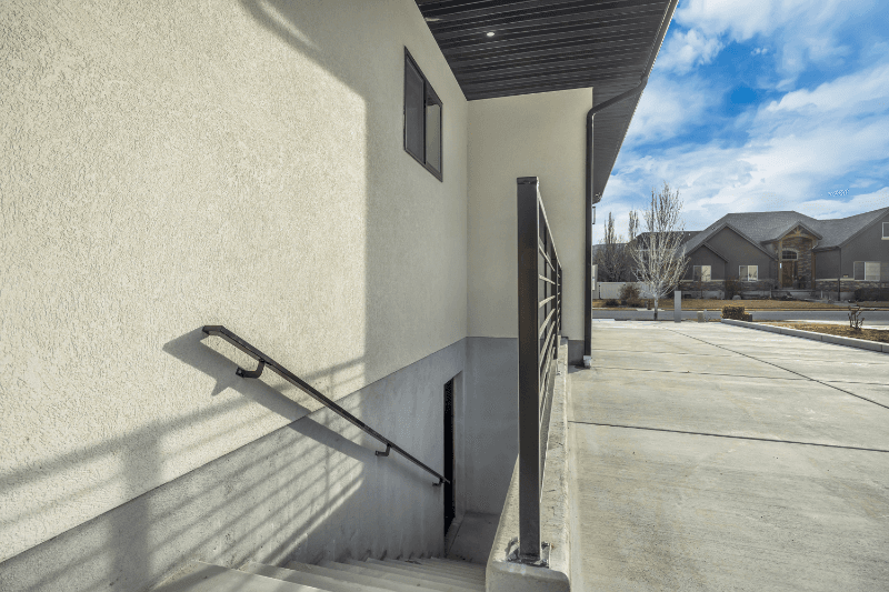 Bluffdale House: 1452 W Meadow Glen Dr