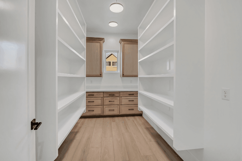 Bluffdale House: 1452 W Meadow Glen Dr
