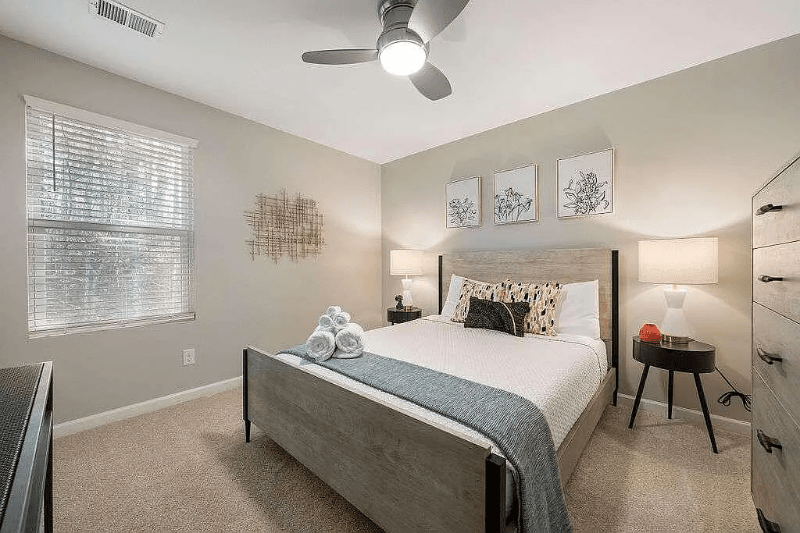 Atlanta House: 5618 Laurel Ridge Dr