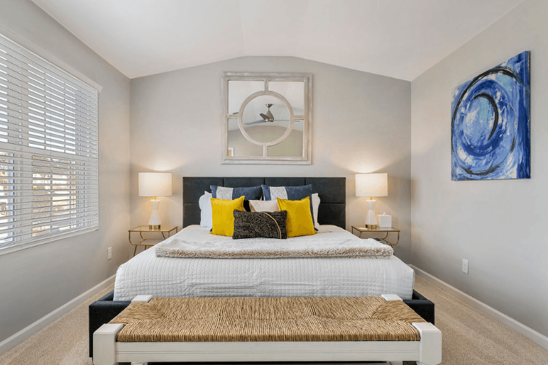 Atlanta House: 5618 Laurel Ridge Dr