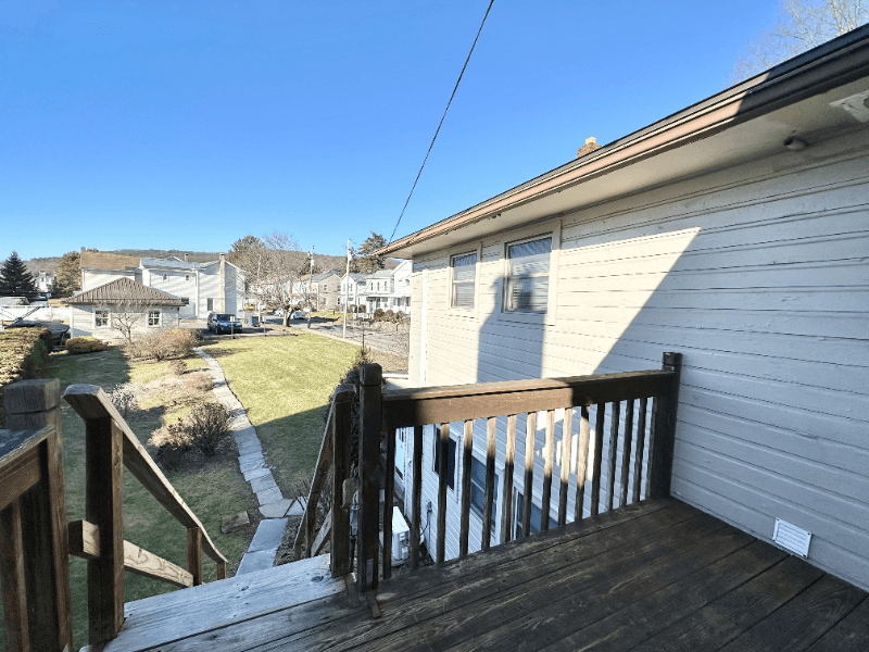 DANVILLE Multiplex: 573 bloom st
