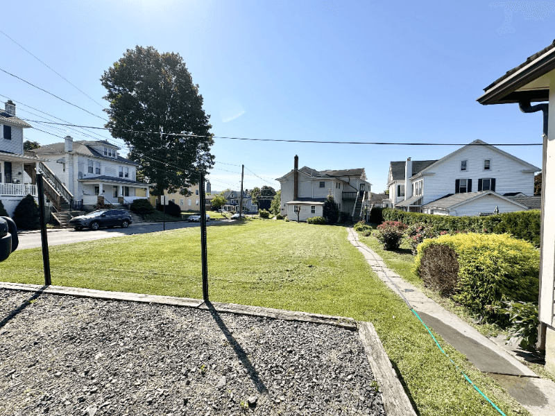 DANVILLE Multiplex: 573 bloom st