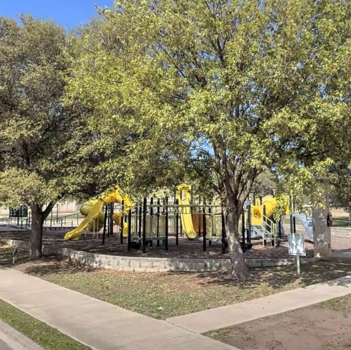San Antonio House: 1118 Sundance Fort