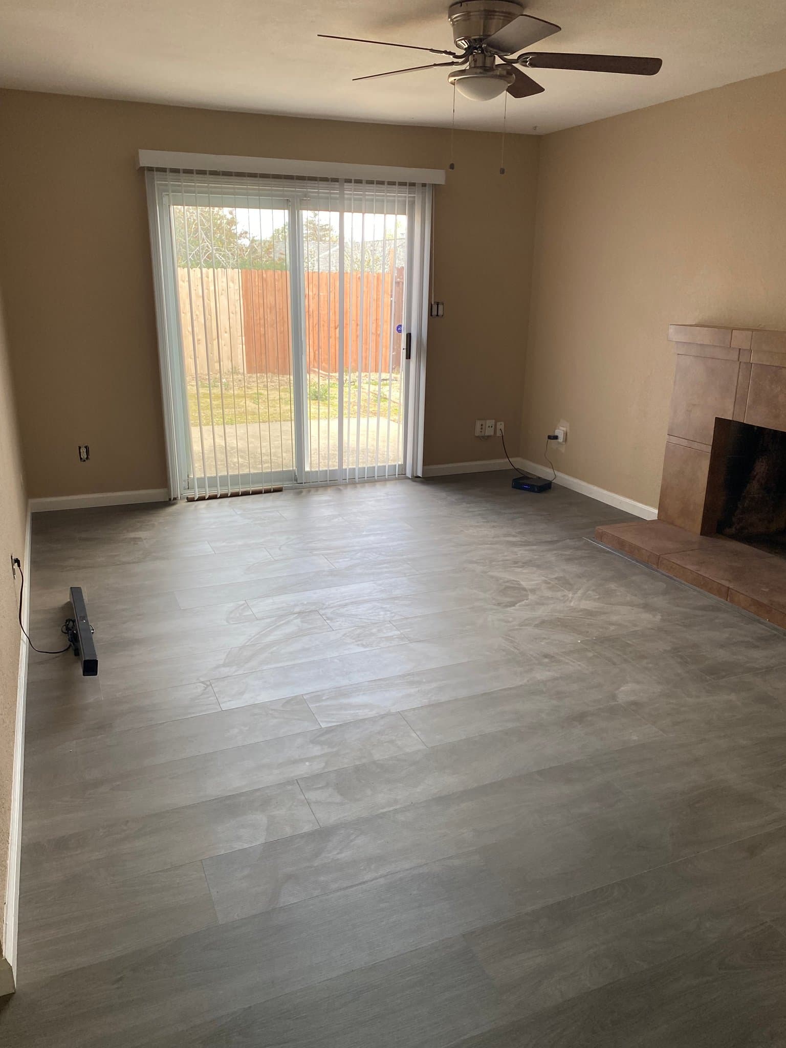 Sacramento House: 5811 Hillsdale Blvd