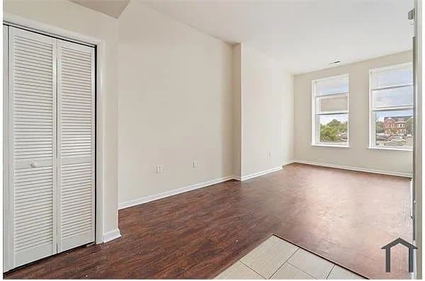 Baltimore Townhome: 317 E. North Ave, Baltimore City