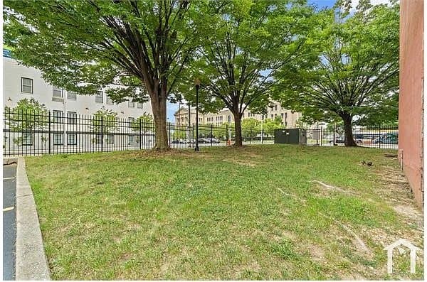 Baltimore Townhome: 317 E. North Ave, Baltimore City