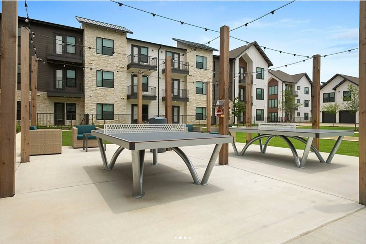 Arlington Townhome: 8200 Glenn Day Dr Arlington, TX 76002