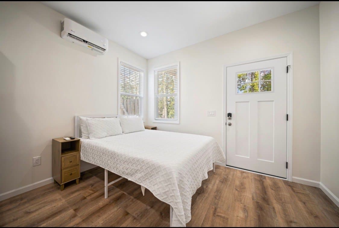 Wilmington Apartment: 5069 Peachtree Ave