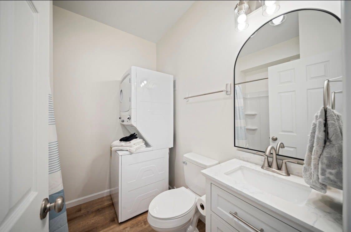 Wilmington Apartment: 5069 Peachtree Ave