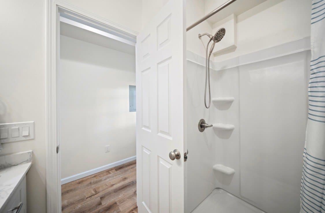 Wilmington Apartment: 5069 Peachtree Ave