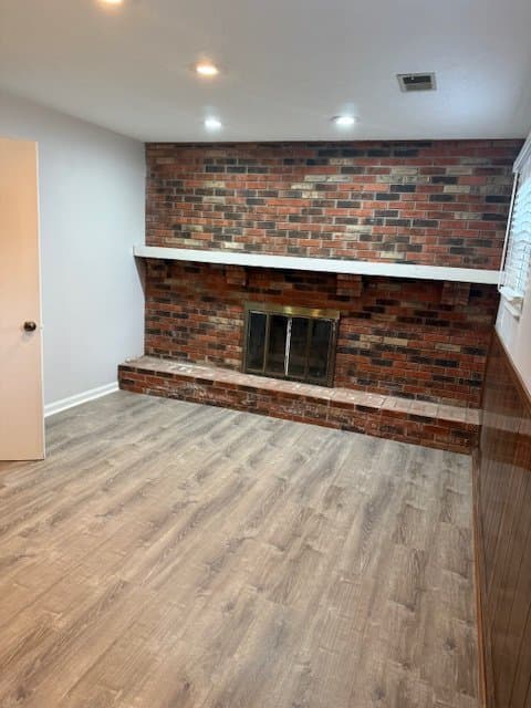 Louisville House: 5705 Stone Bluff Rd