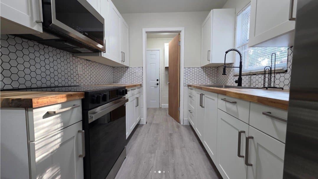 Orlando House: 1343 Poppy Ave.
