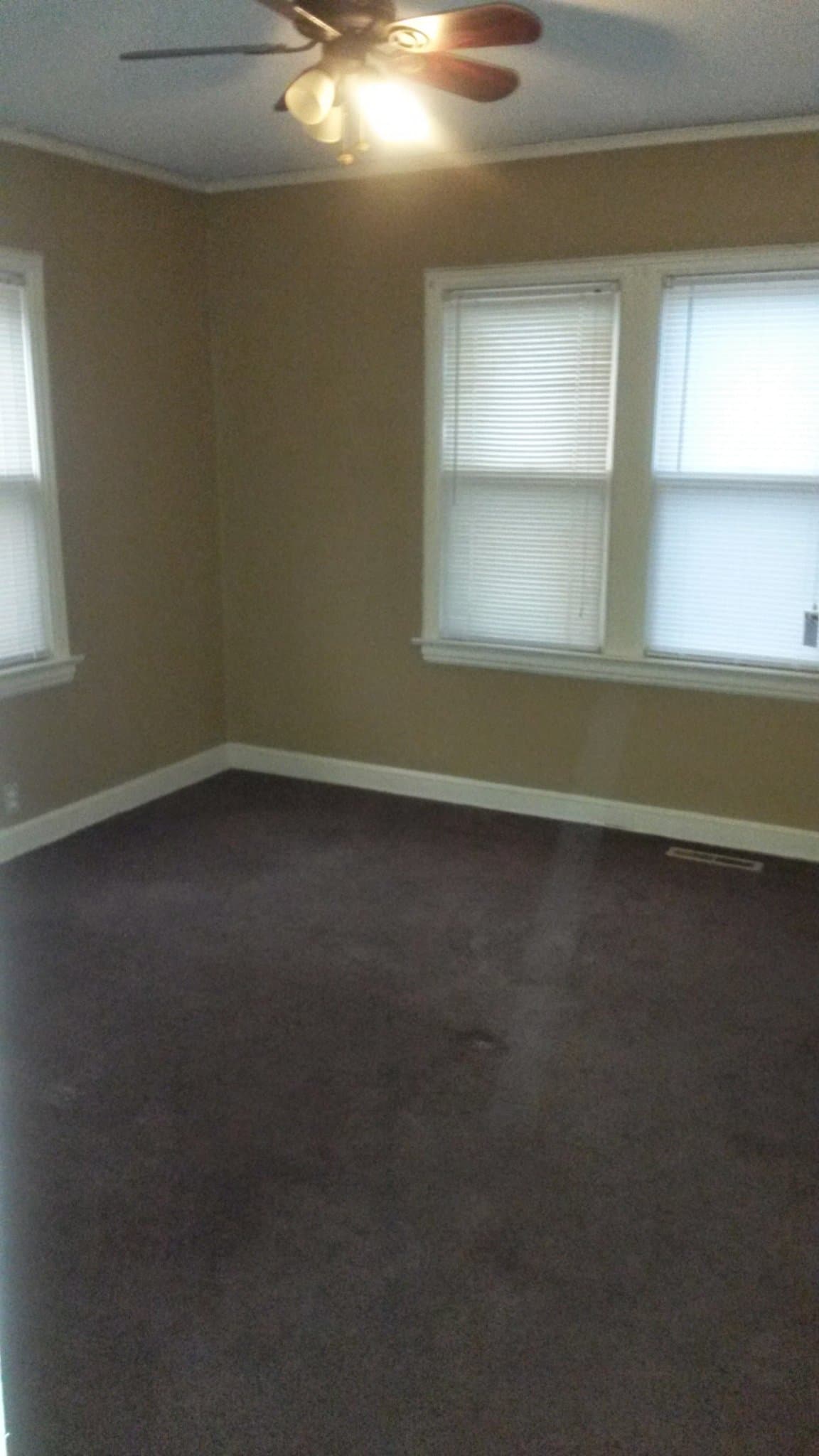 Kansas City House: 7400 Forest Avenue