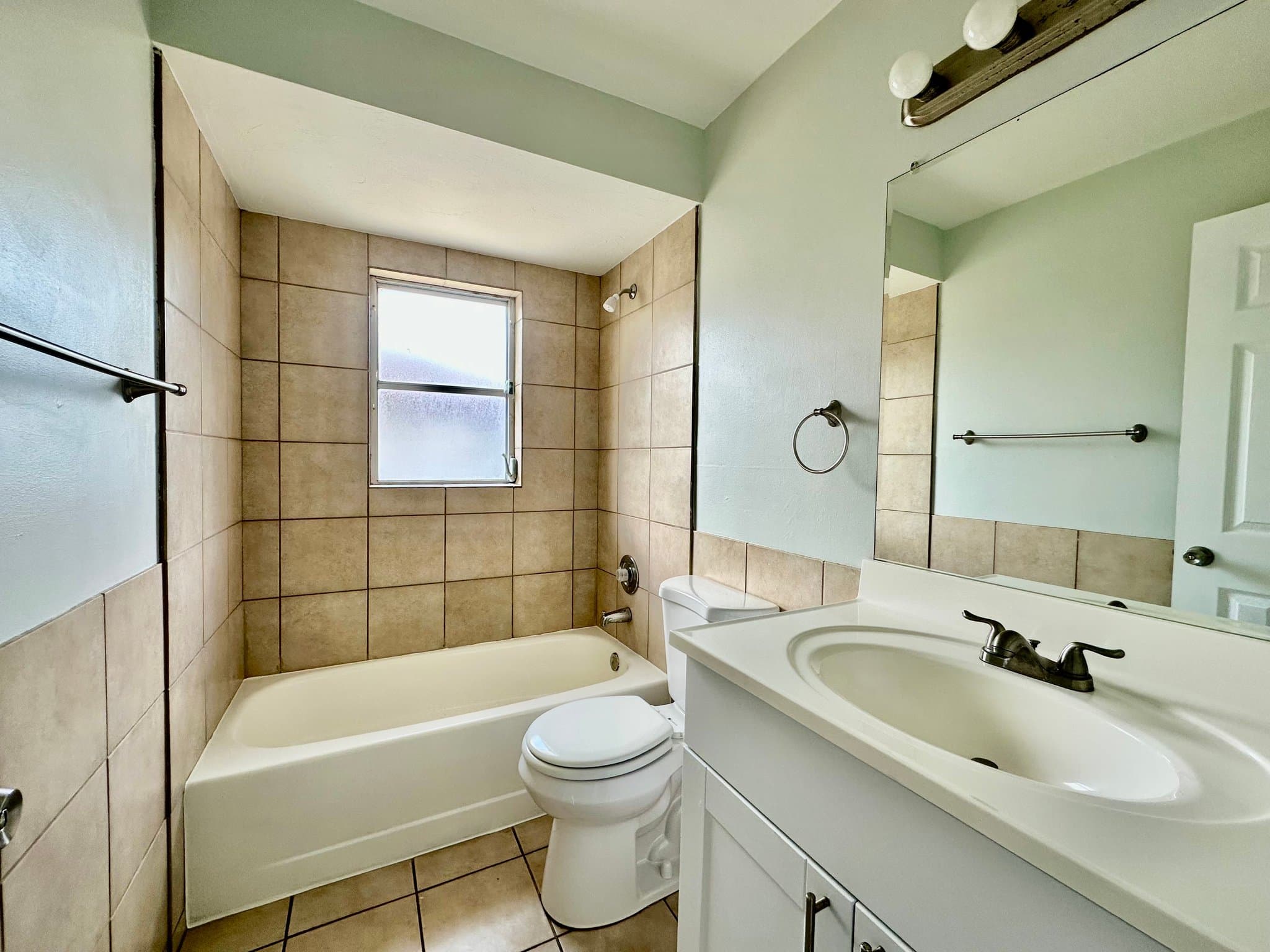 FORT MYERS House: 7433 PEBBLE BEACH RD