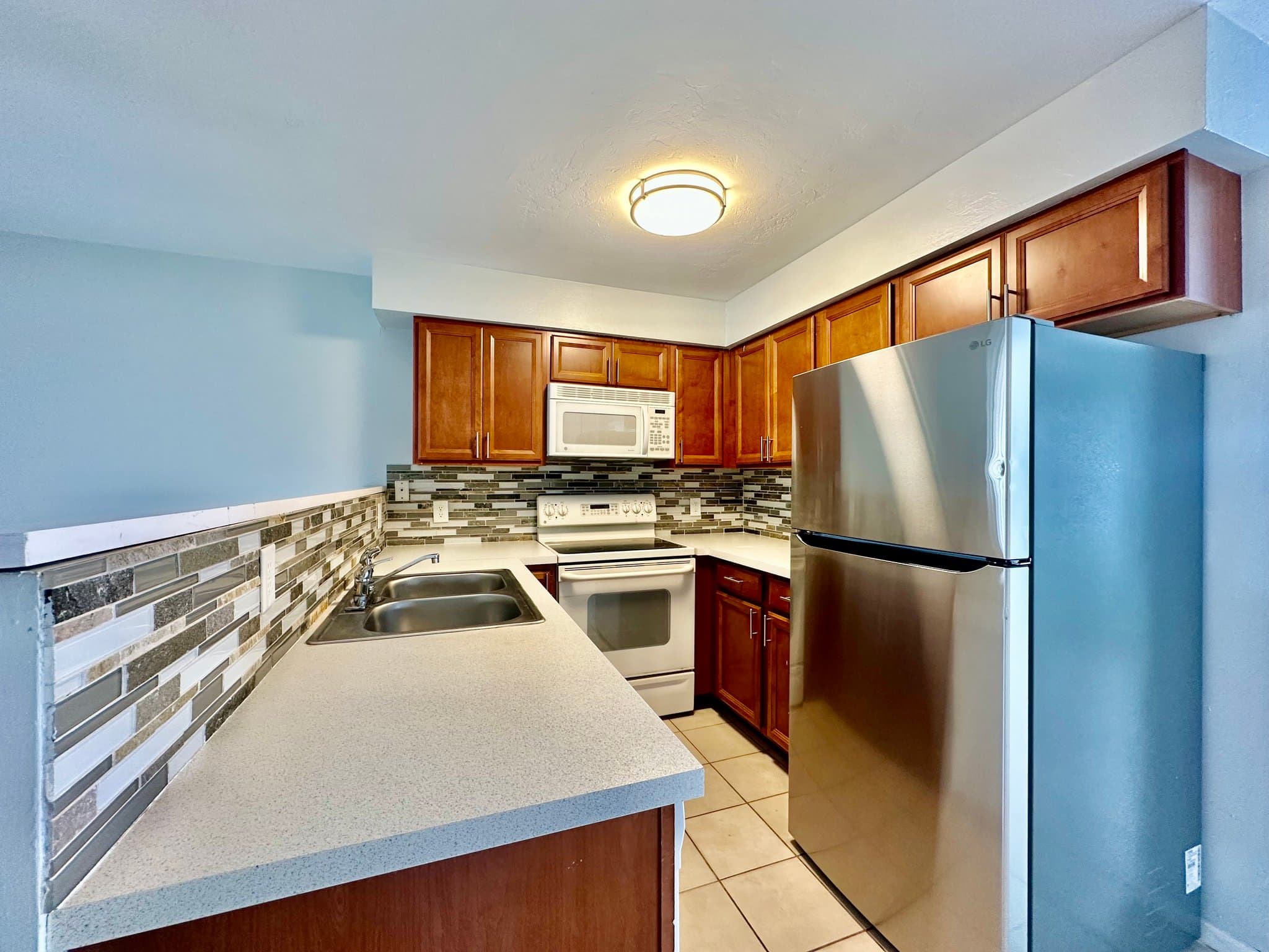 FORT MYERS House: 7433 PEBBLE BEACH RD
