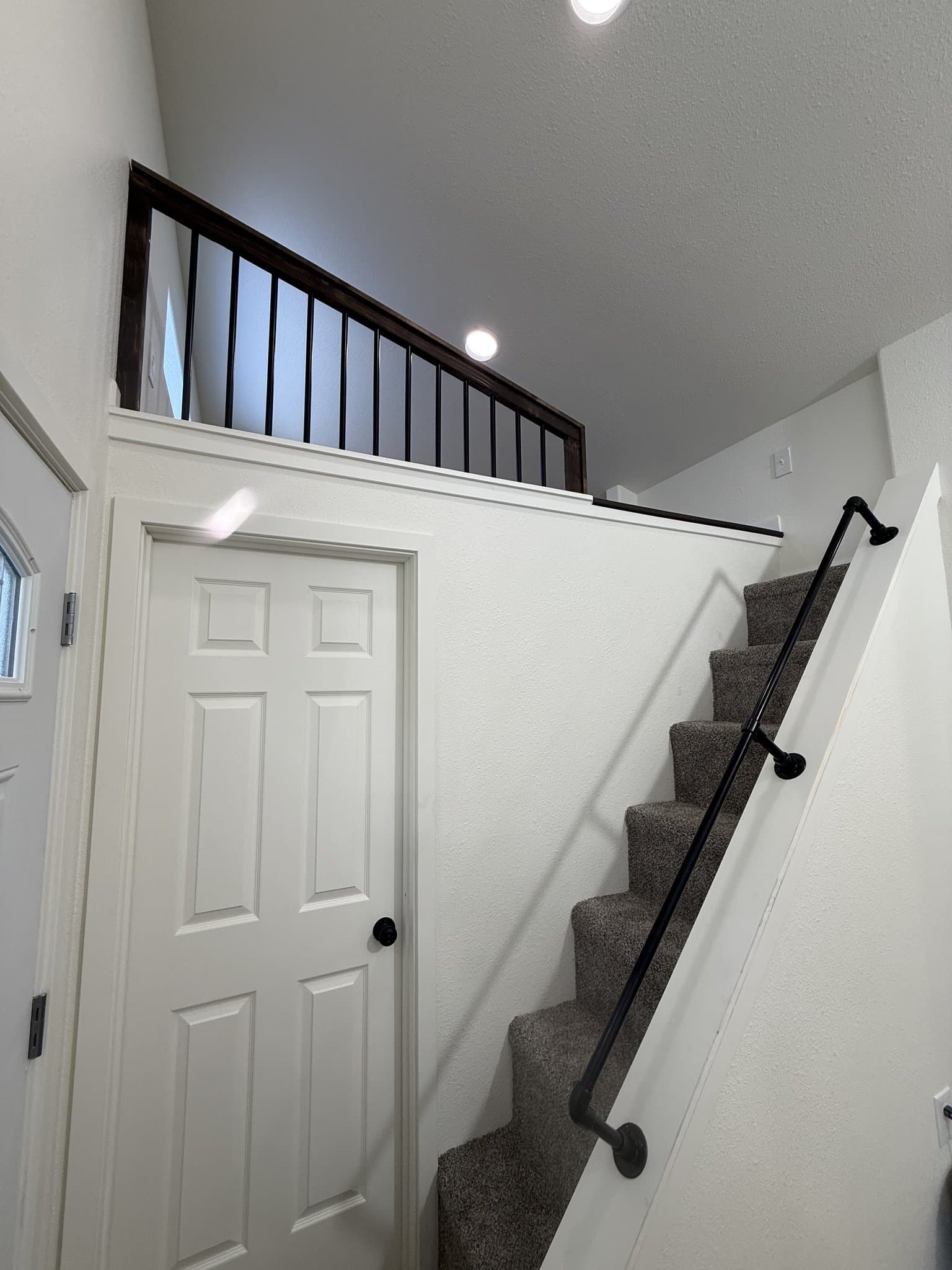 North Pole House: 2111 bradway