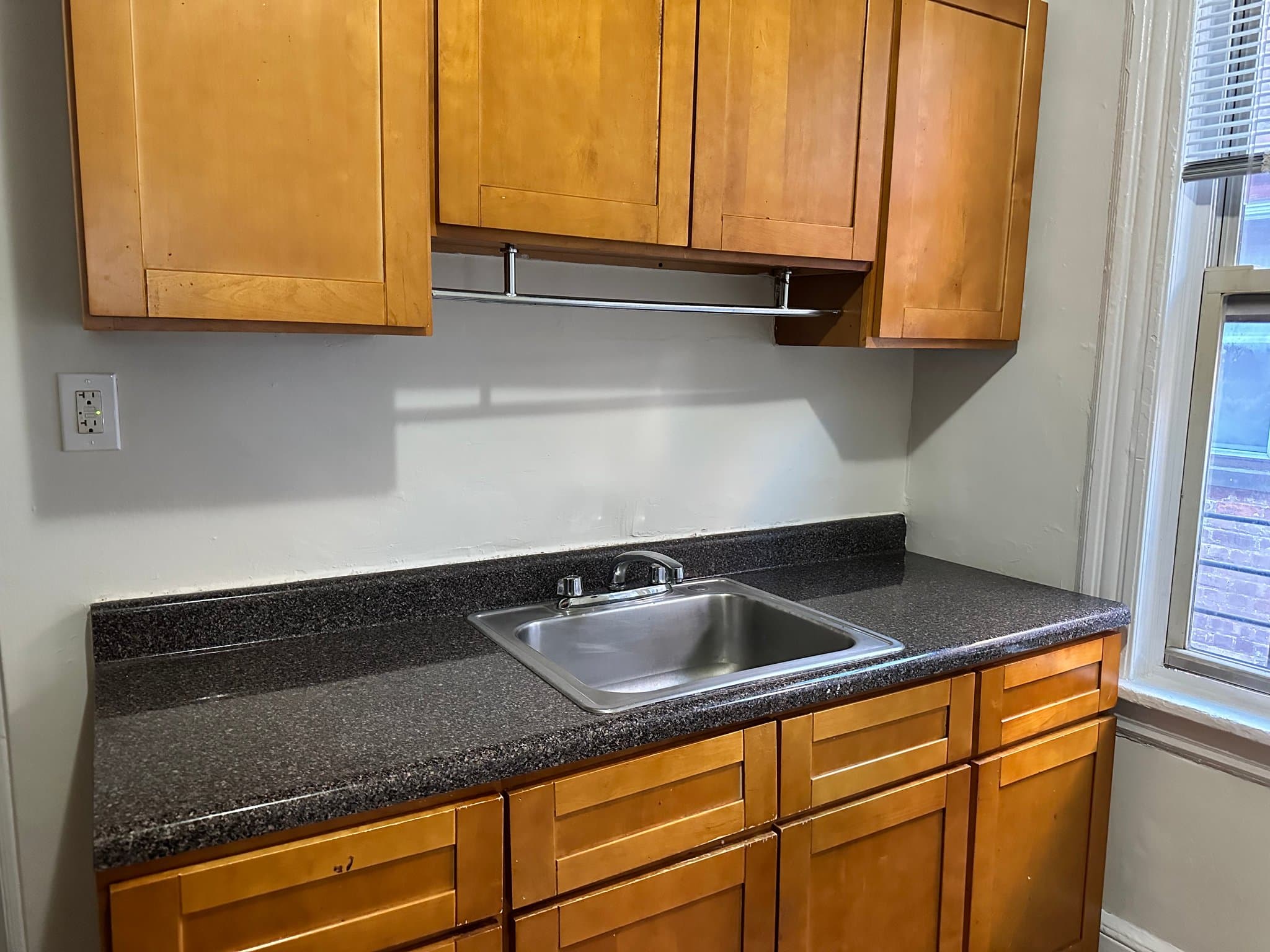 Passaic Apartment: 375 Madison Avenue