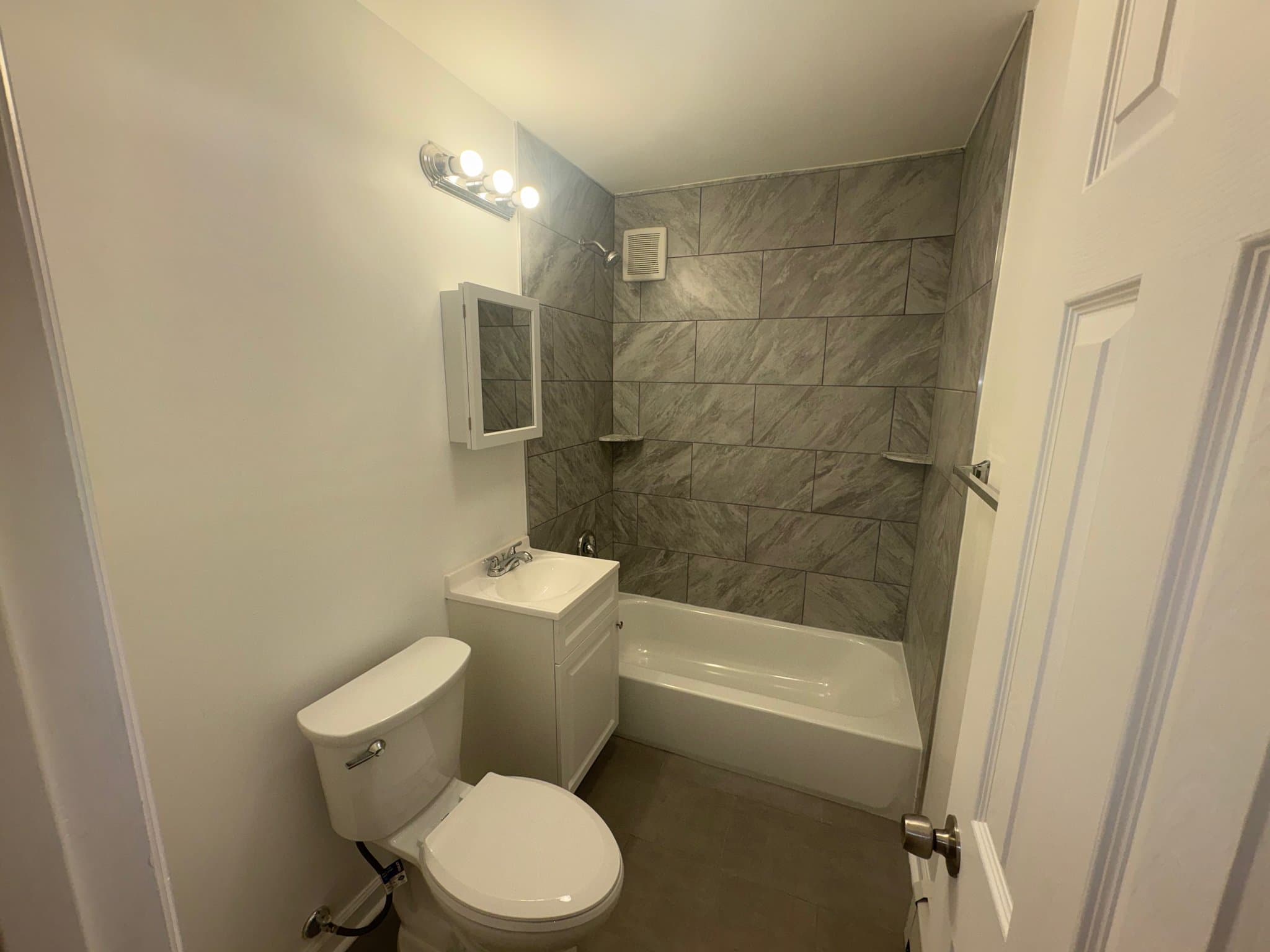 Asbury Park Apartment: 702-704 5th Avenue
