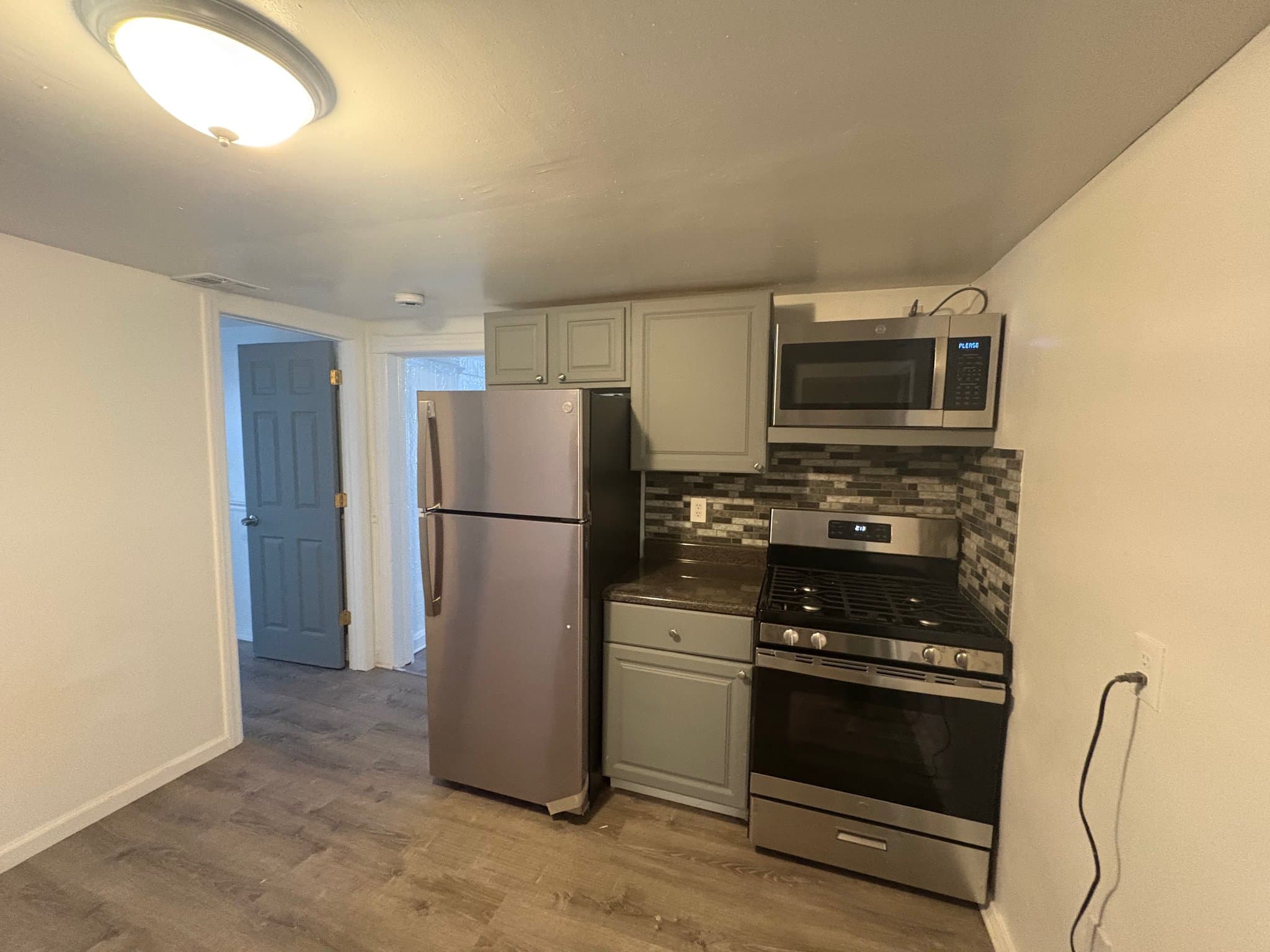 Highlands Apartment: 11 Miller Street