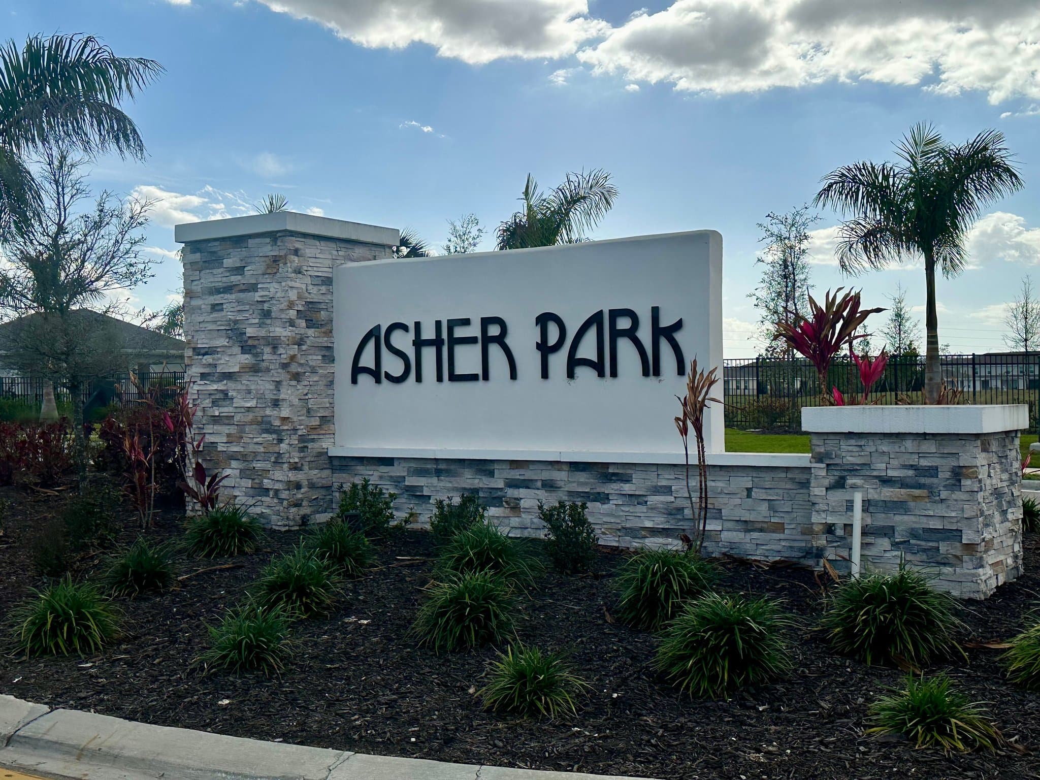 Lehigh Acres Single Room: 8417 Everly Preserve Dr