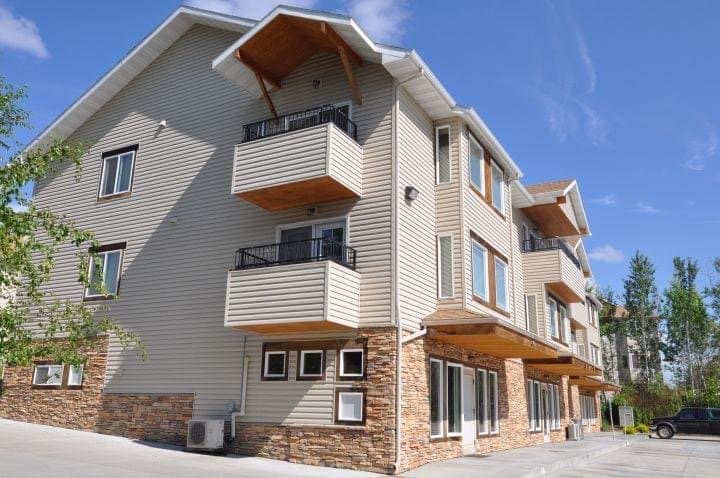 Billings Multiplex: 640 Lake Elmo Dr