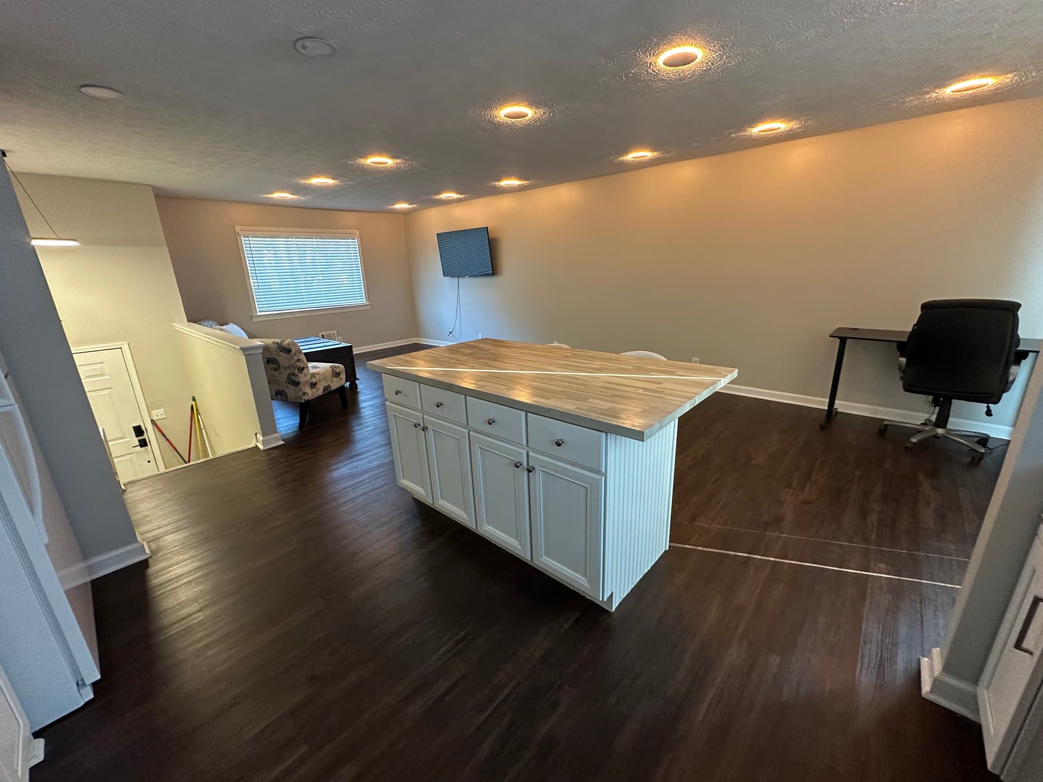Decatur Single Room: 1 Rainbow Dr