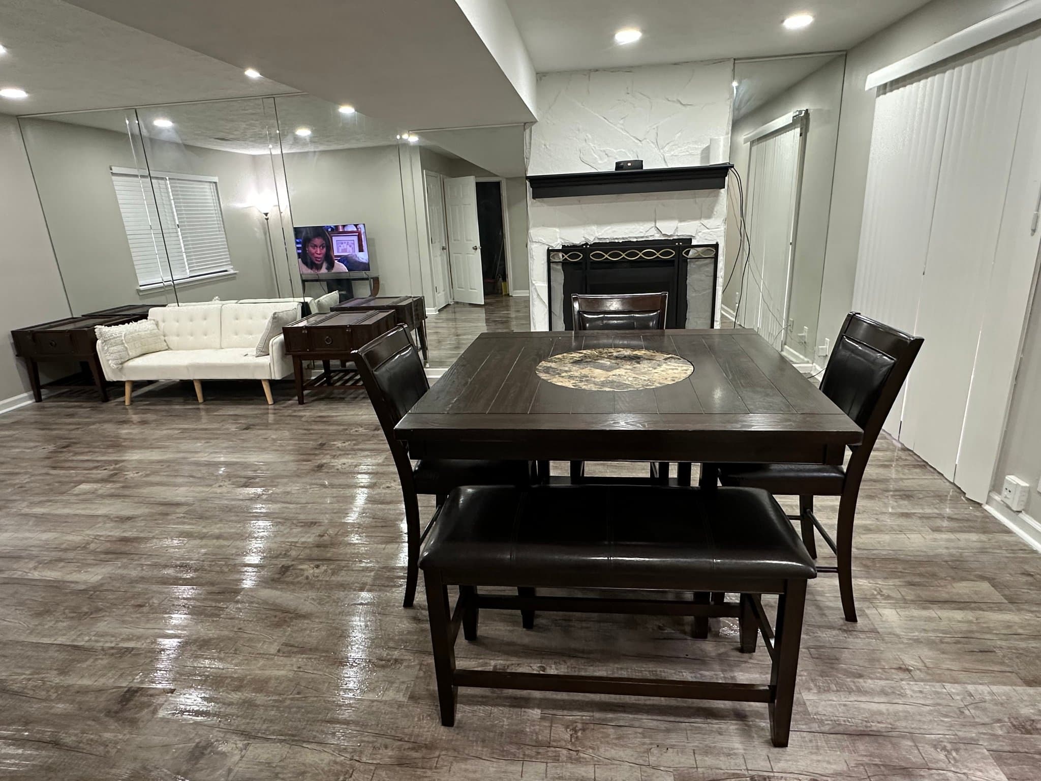Decatur Single Room: 1 Rainbow Dr