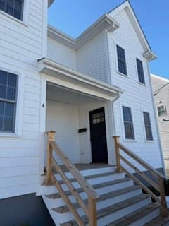 Foxboro Townhome: 4 Fales Place