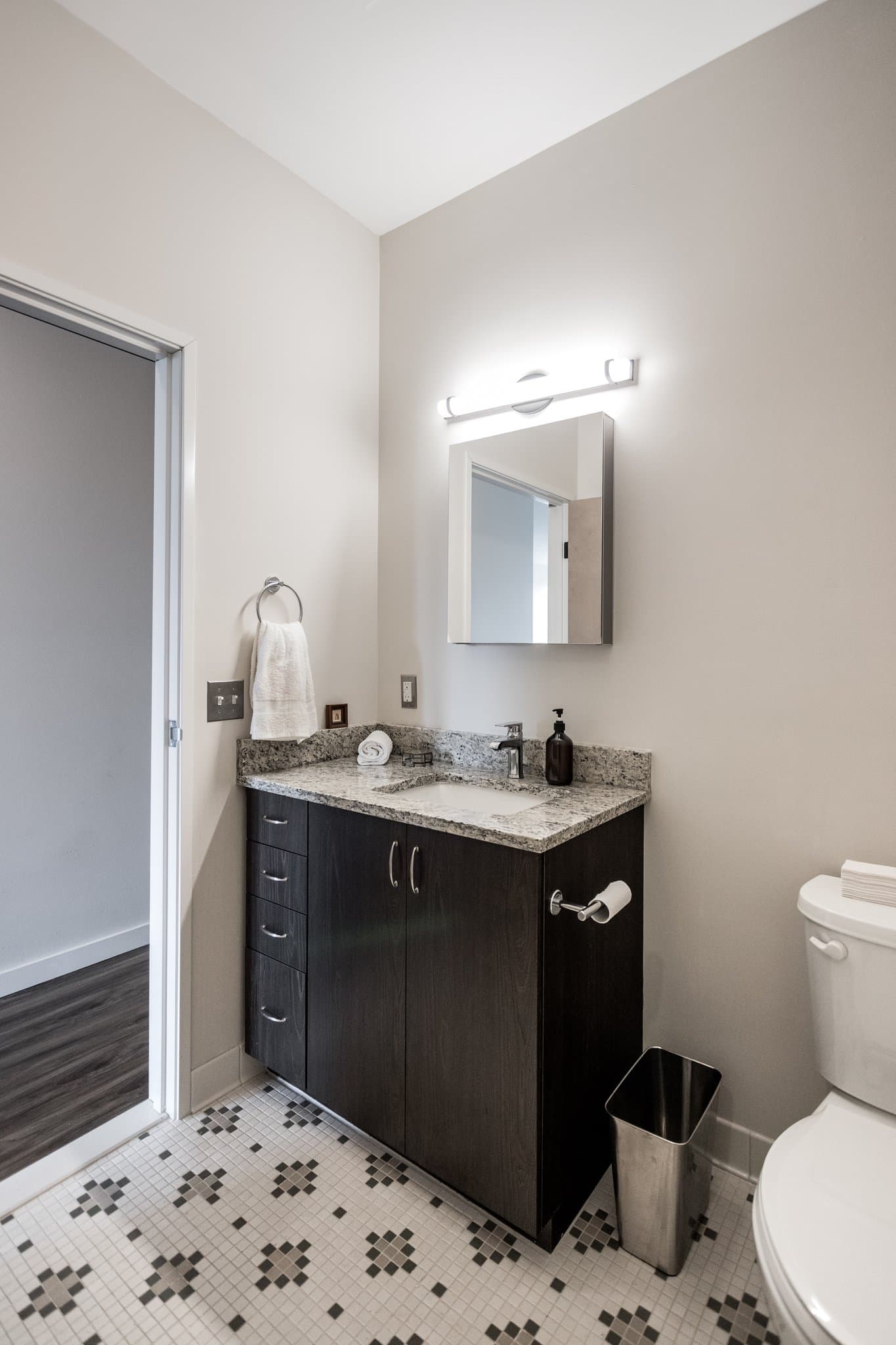 Detroit Apartment: 8001 Kercheval