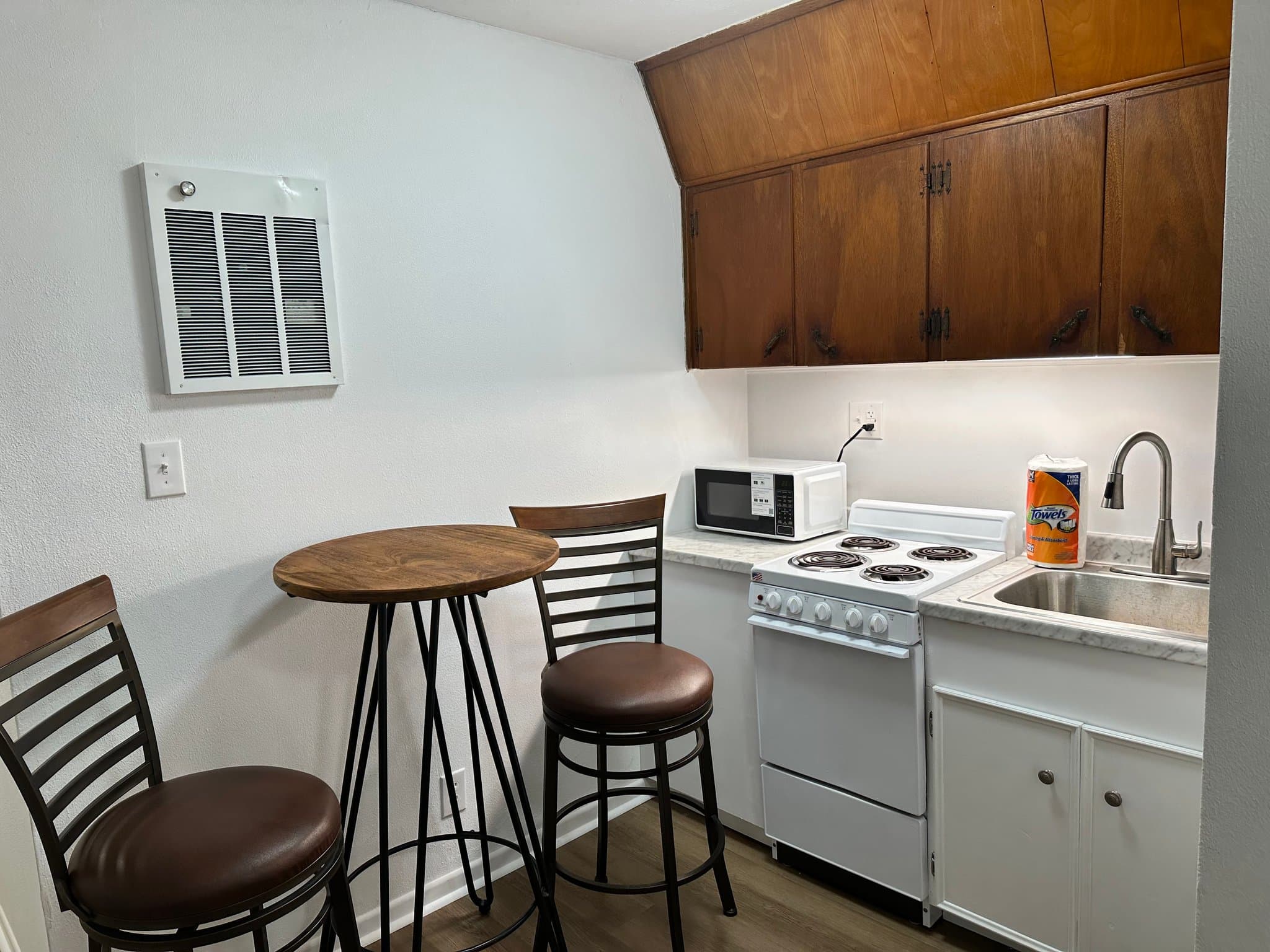 Port Lavaca Apartment: 1708 Holloman Dr.