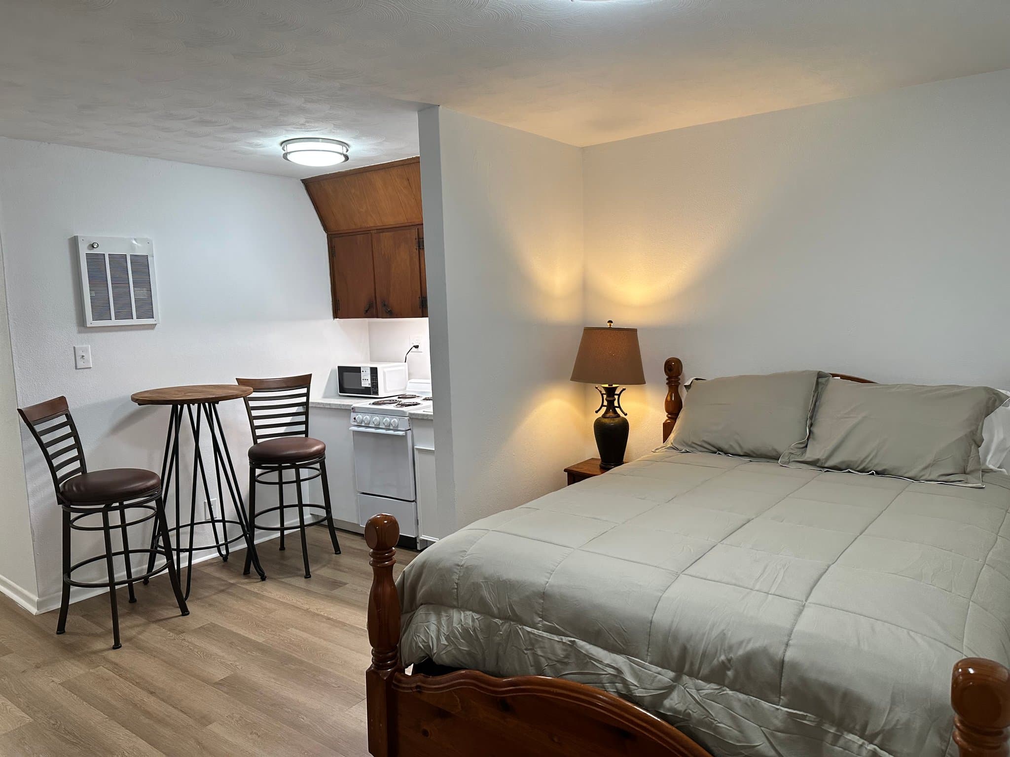 Port Lavaca Apartment: 1708 Holloman Dr.
