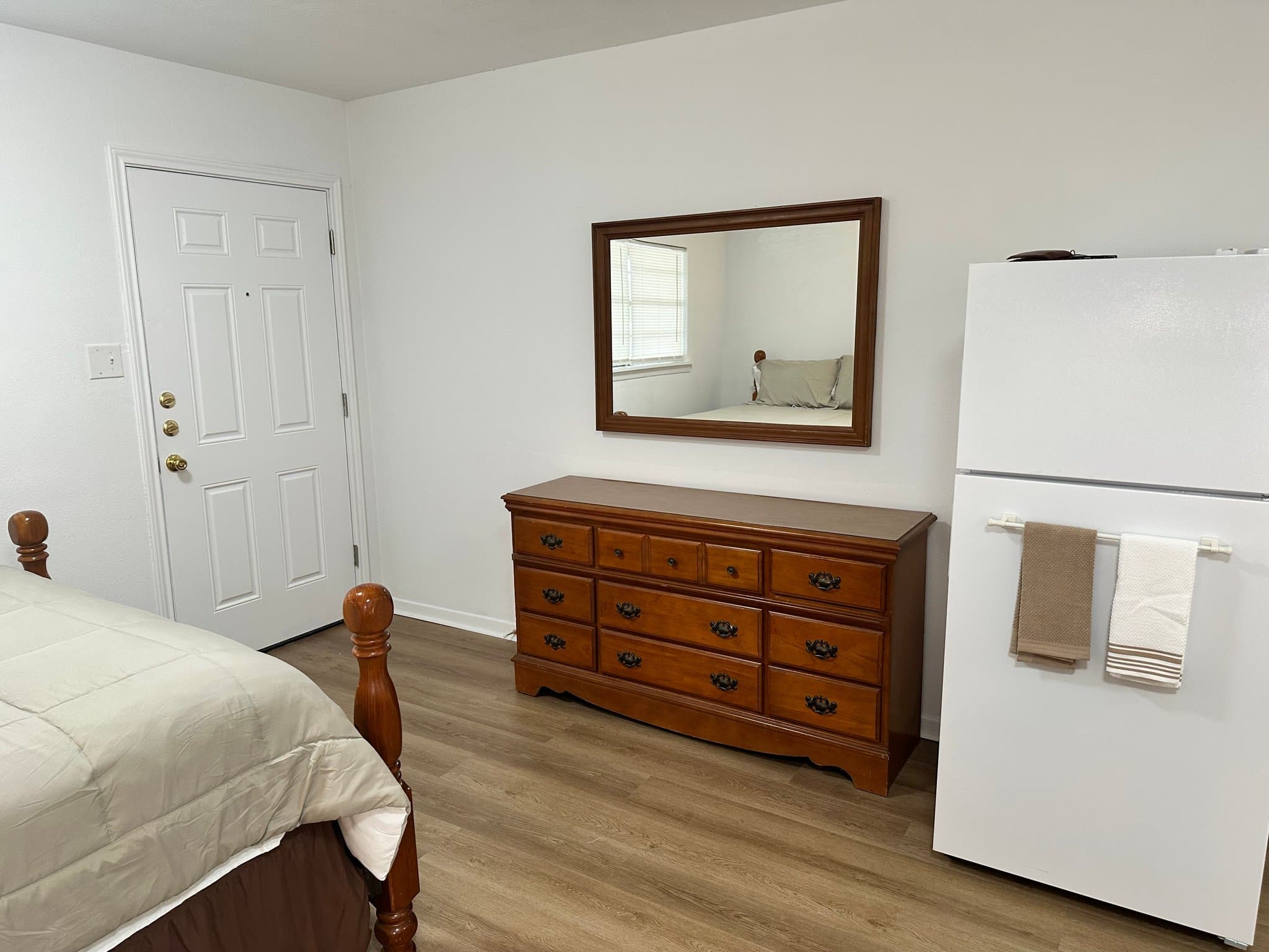Port Lavaca Apartment: 1708 Holloman Dr.