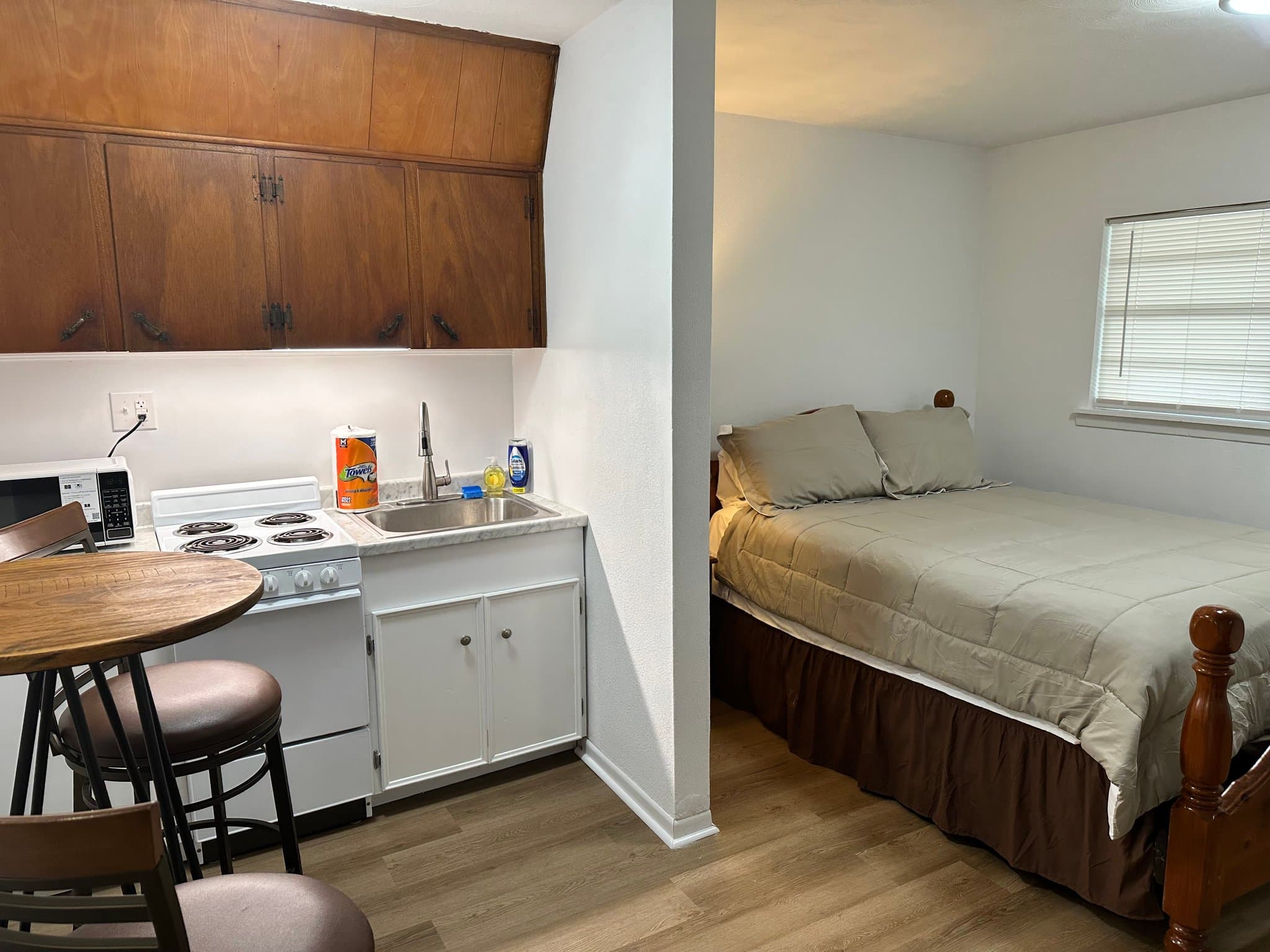 Port Lavaca Apartment: 1708 Holloman Dr.