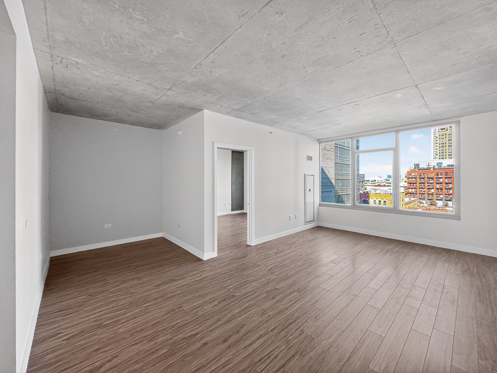 Chicago Condo: 167 N Desplaines