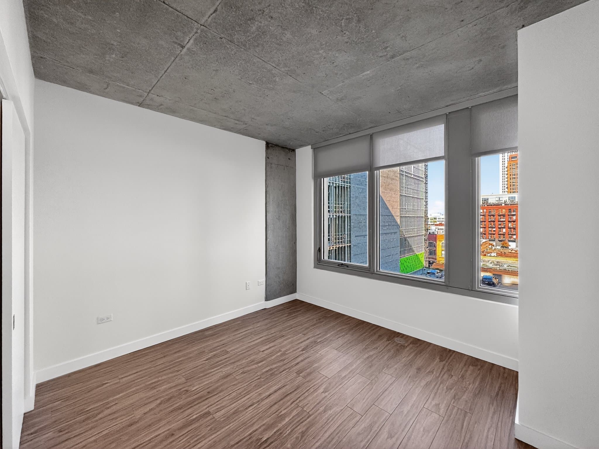 Chicago Condo: 167 N Desplaines